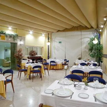 Hotel Monte Conquero 3*